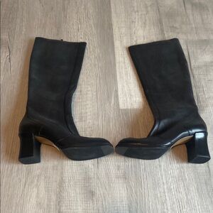 Elegant Black Knee-High Boots